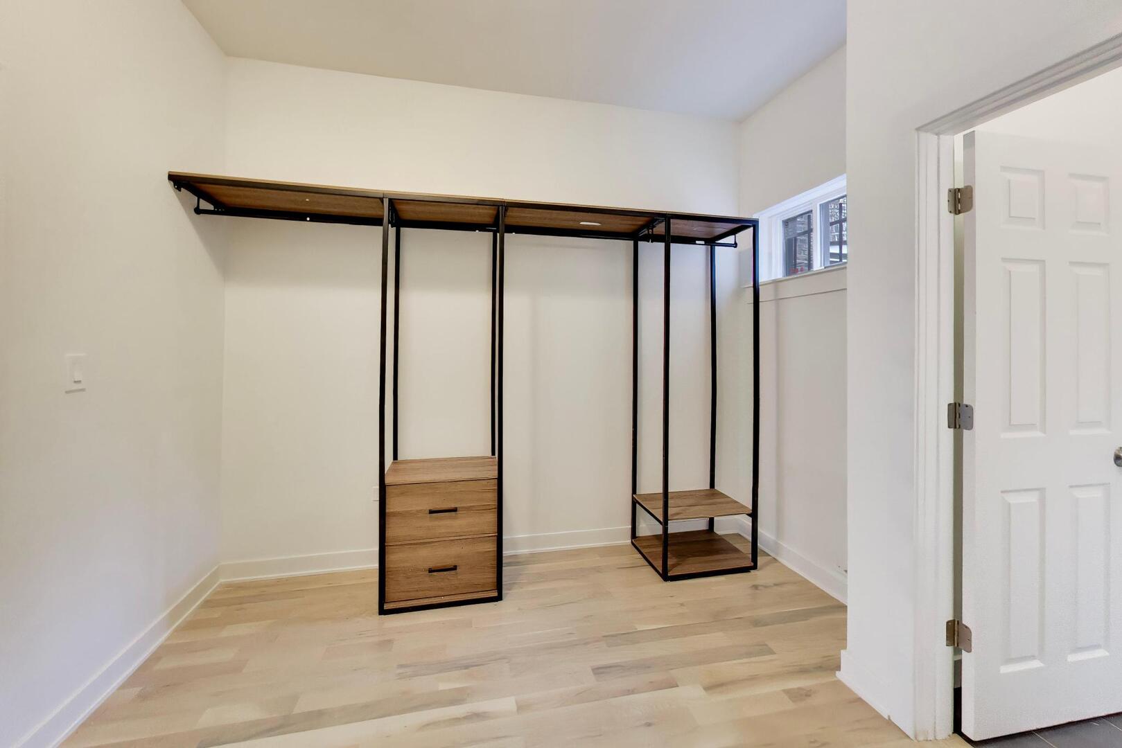 5714 South Prairie Avenue Chicago, IL 60637 - Photo 13 of 49