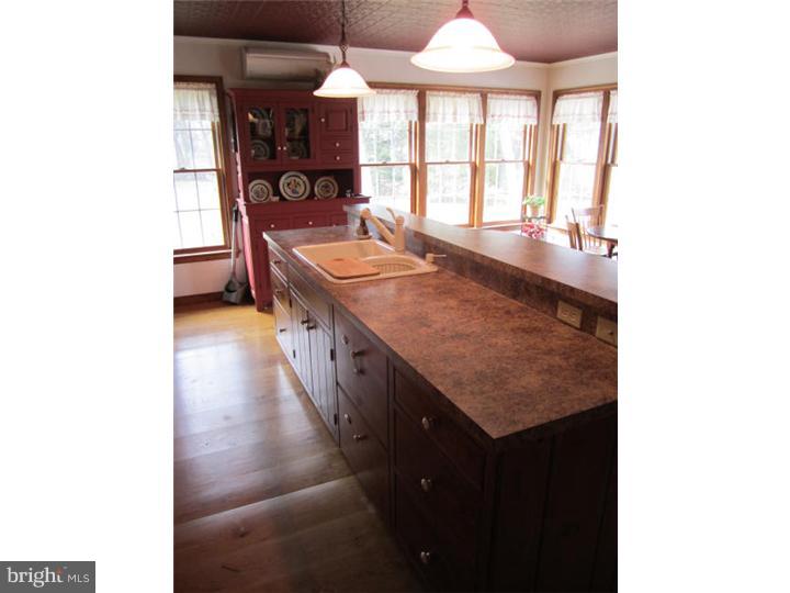 364 Fulmer Road Pottstown, PA 19465 - Photo 11 of 25 Kitchen