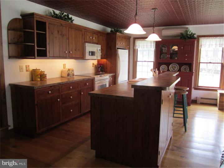 364 Fulmer Road Pottstown, PA 19465 - Photo 12 of 25 Kitchen