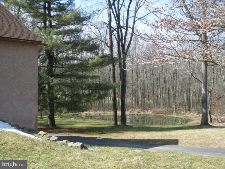 364 Fulmer Road Pottstown, PA 19465 - Photo 23 of 25 Lake / Pond