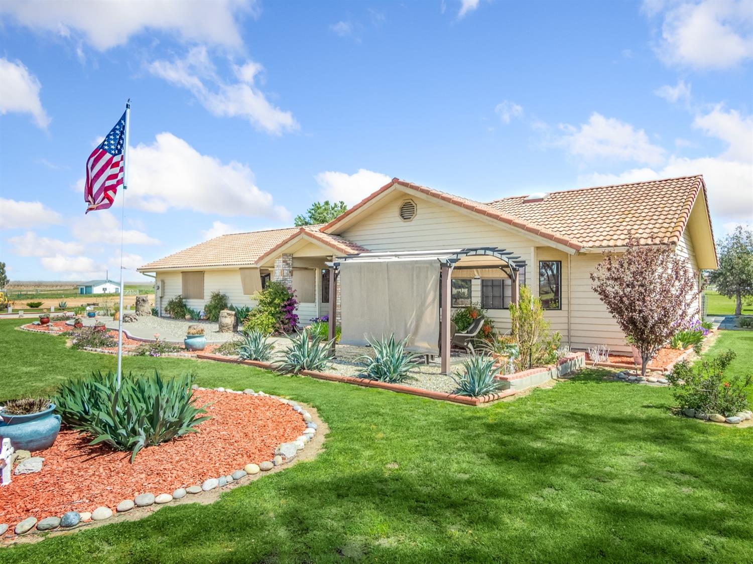 20805 Olympia Road Madera, CA 93638 - Photo 2 of 30 Gallery Image 2