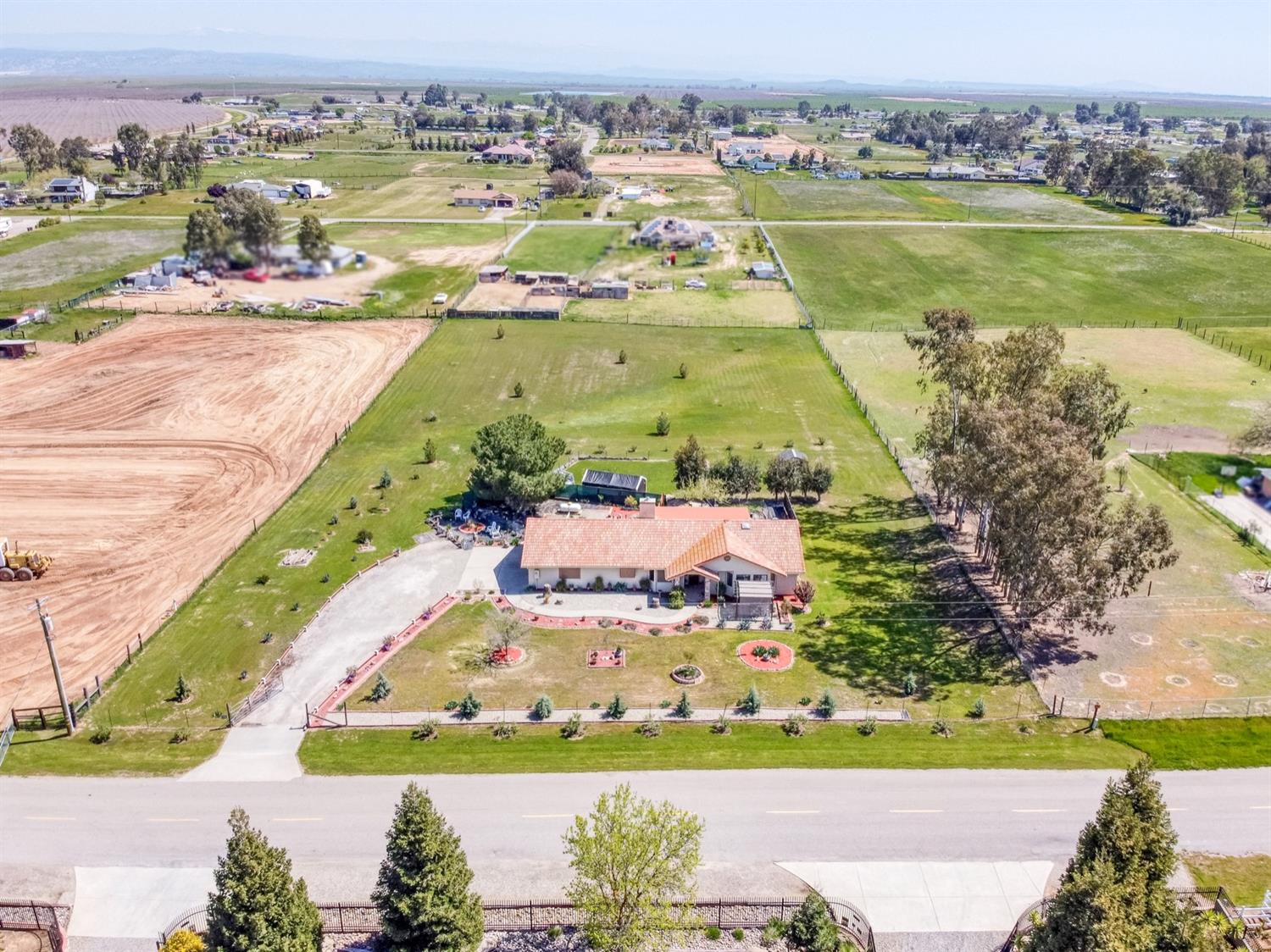 20805 Olympia Road Madera, CA 93638 - Photo 6 of 30 Gallery Image 6