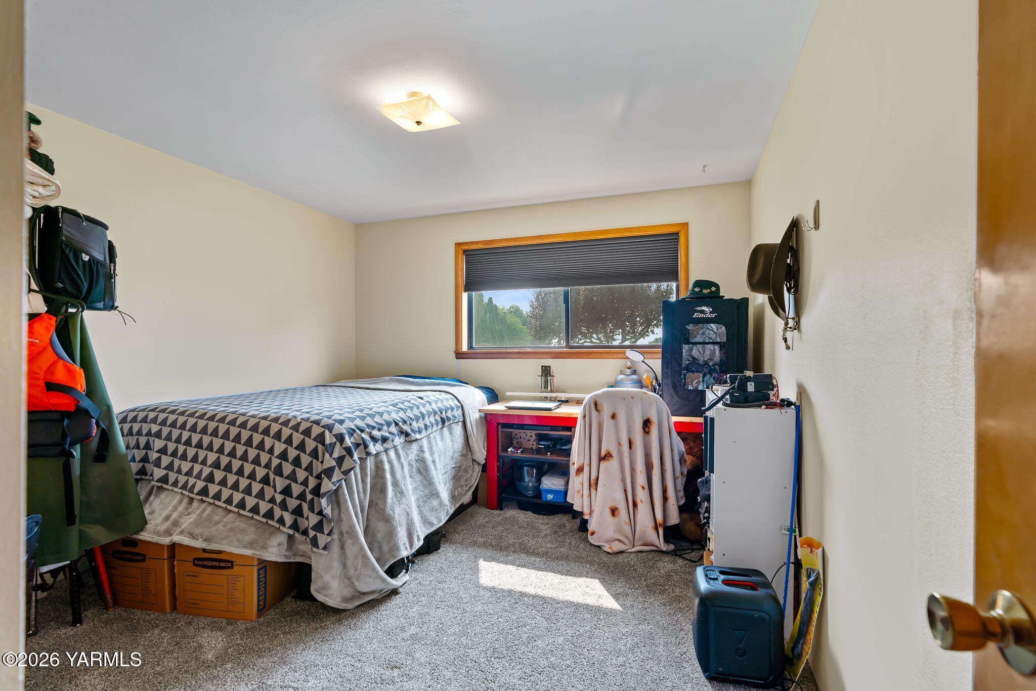 1709 Beaudry Road Yakima, WA 98901 - Photo 15 of 29 2nd Bedroom