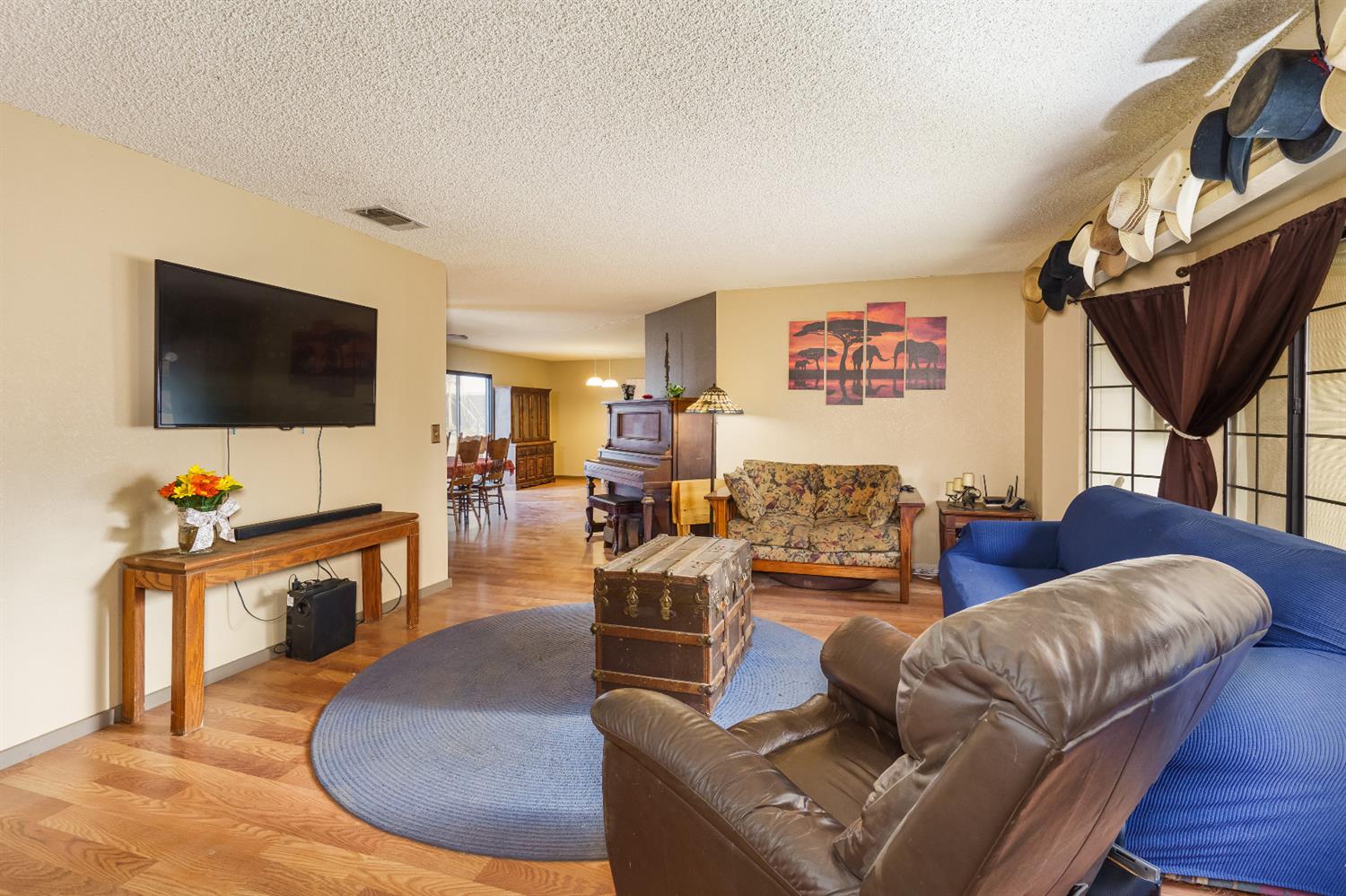 31901 Cherokee Road Coarsegold, CA 93614 - Photo 8 of 35 Gallery Image 8