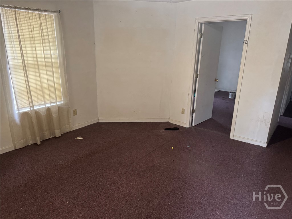 809 West 44th Street Savannah, GA 31405 - Photo 3 of 14