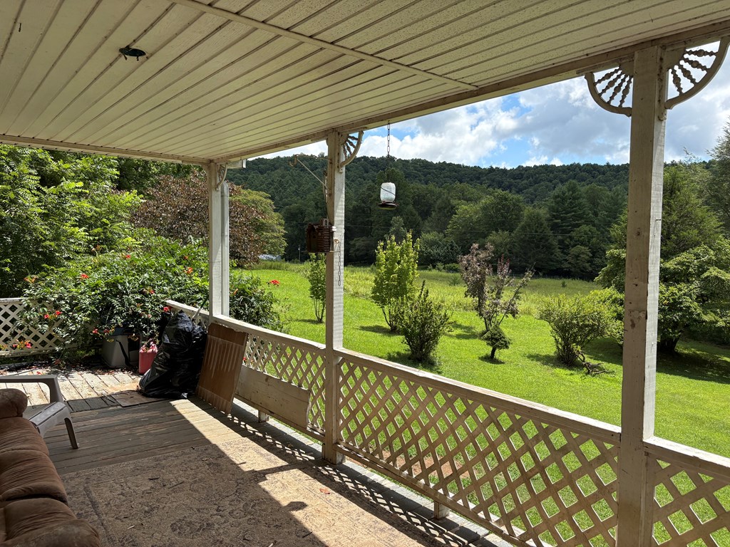 24 Doe Run Suches, GA 30572 - Photo 32 of 46