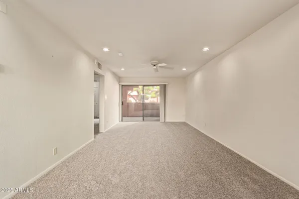 $219,000 | 12222 North Paradise Village Parkway West, Unit 429, Phoenix, AZ 85032