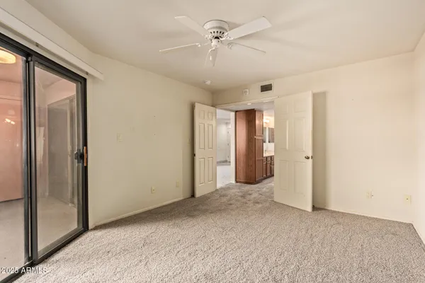 $219,000 | 12222 North Paradise Village Parkway West, Unit 429, Phoenix, AZ 85032