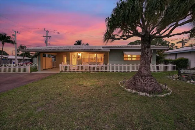 $599,000 | 150 Southeast 5th Court, Pompano Beach, FL 33060