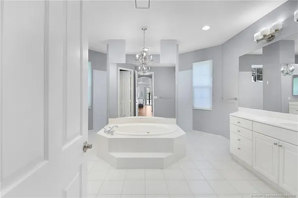 $950,000 | 4441 Southwest Long Bay Drive, Palm City, FL 34990