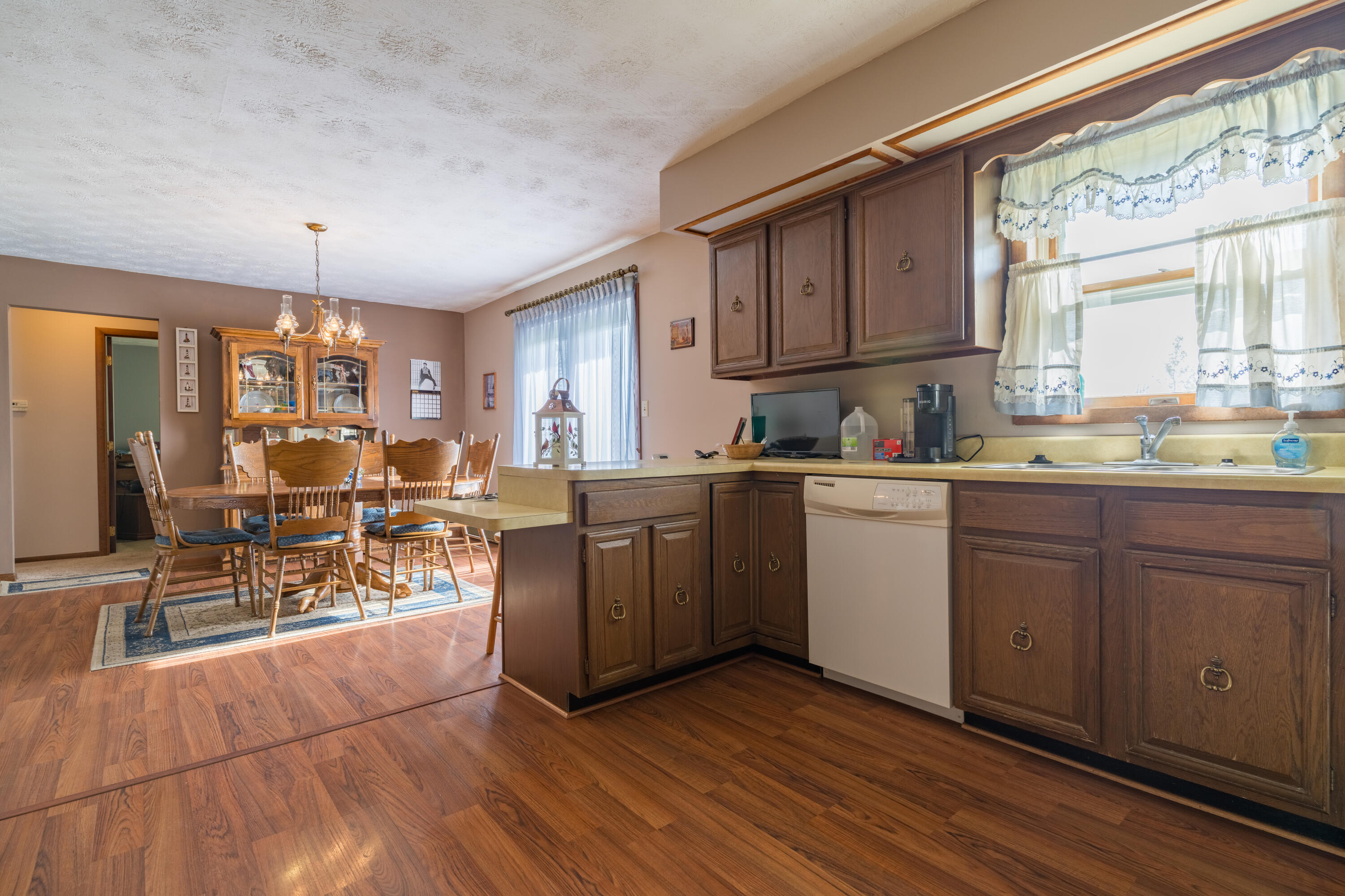 13401 Ailes Road Anna, OH 45302 - Photo 4 of 29 Gallery Image 4