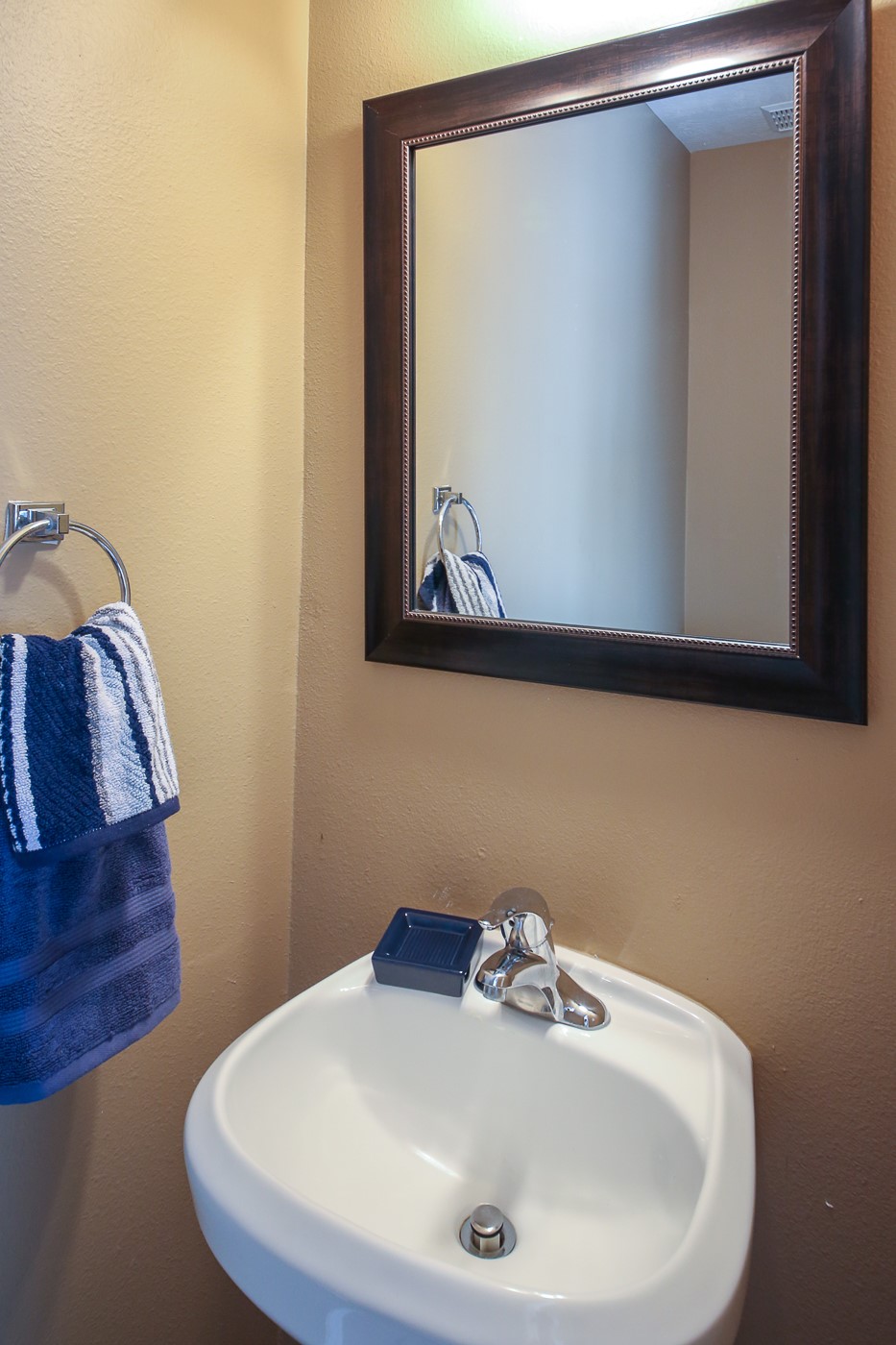 27 Summer Haze Circle Spring, TX 77382 - Photo 12 of 26 a bathroom with a sink and mirror