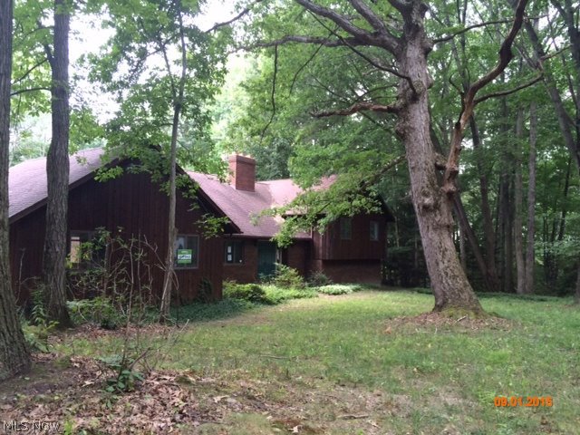 8410 Fisher Road Diamond, OH 44412 - Photo 1 of 24