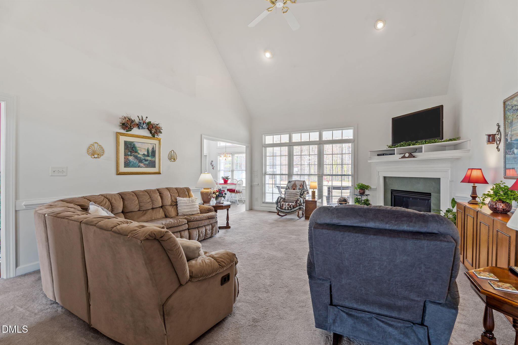 2185 Old US Highway 64 Spring Hope, NC 27882 - Photo 12 of 53 Living Room