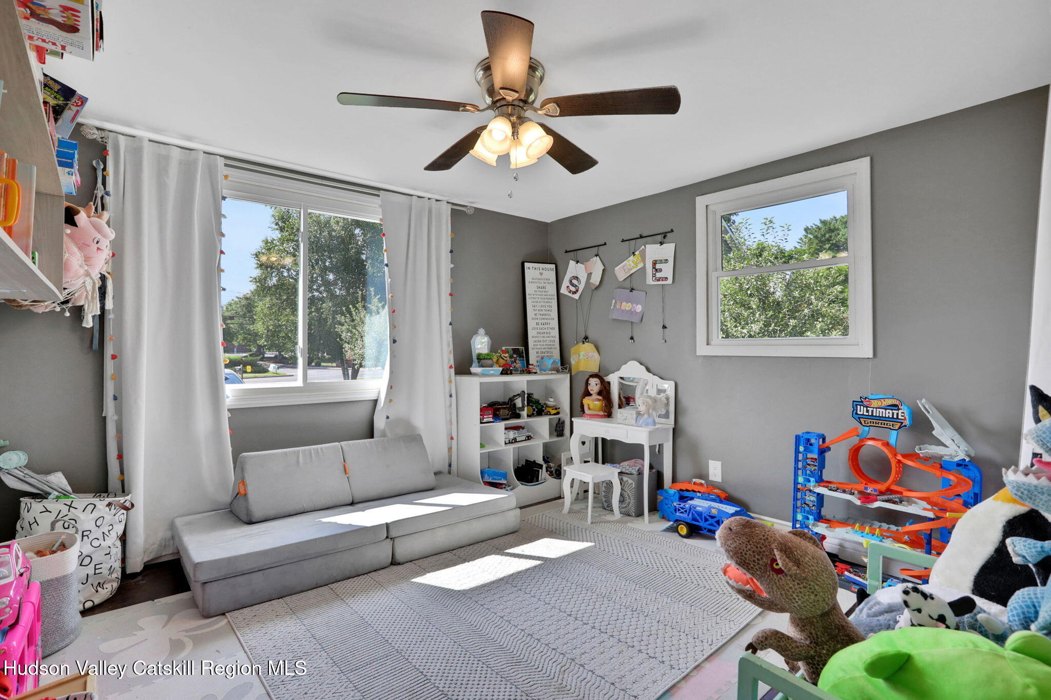 2294 Highway 32 Saugerties, NY 12477 - Photo 22 of 36 a living room with furniture and a large window