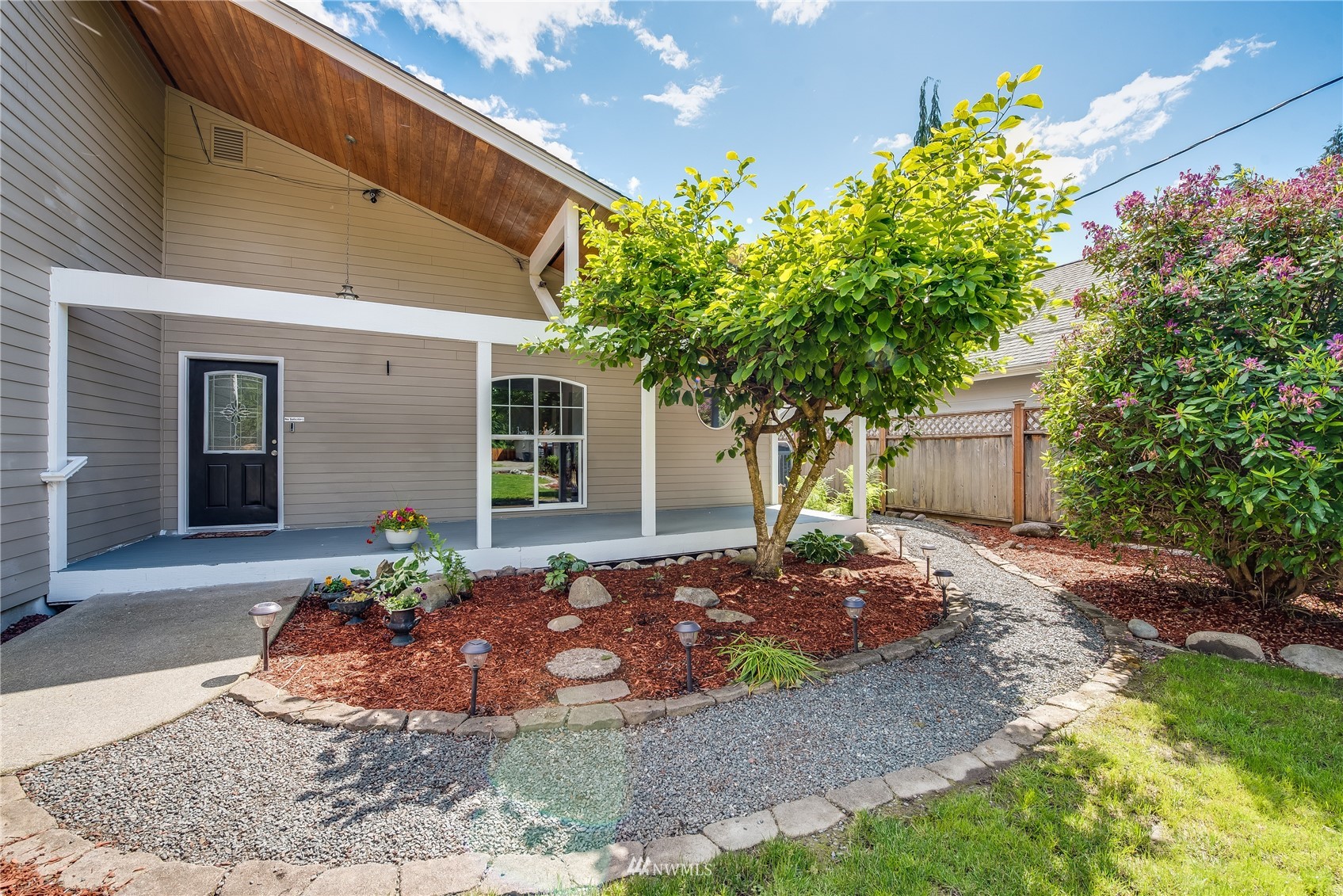 1016 Dyer Road Sultan, WA 98294 - Photo 7 of 39 a front view of a house with garden
