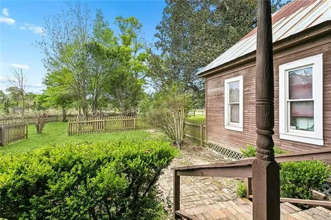 $400,000 | 31670 Highway 25, Franklinton, LA 70438