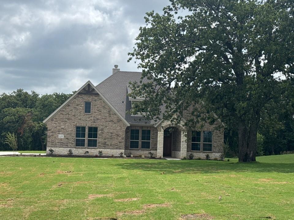 132 Oak Grv Way Springtown, TX 76082 - Photo 1 of 21