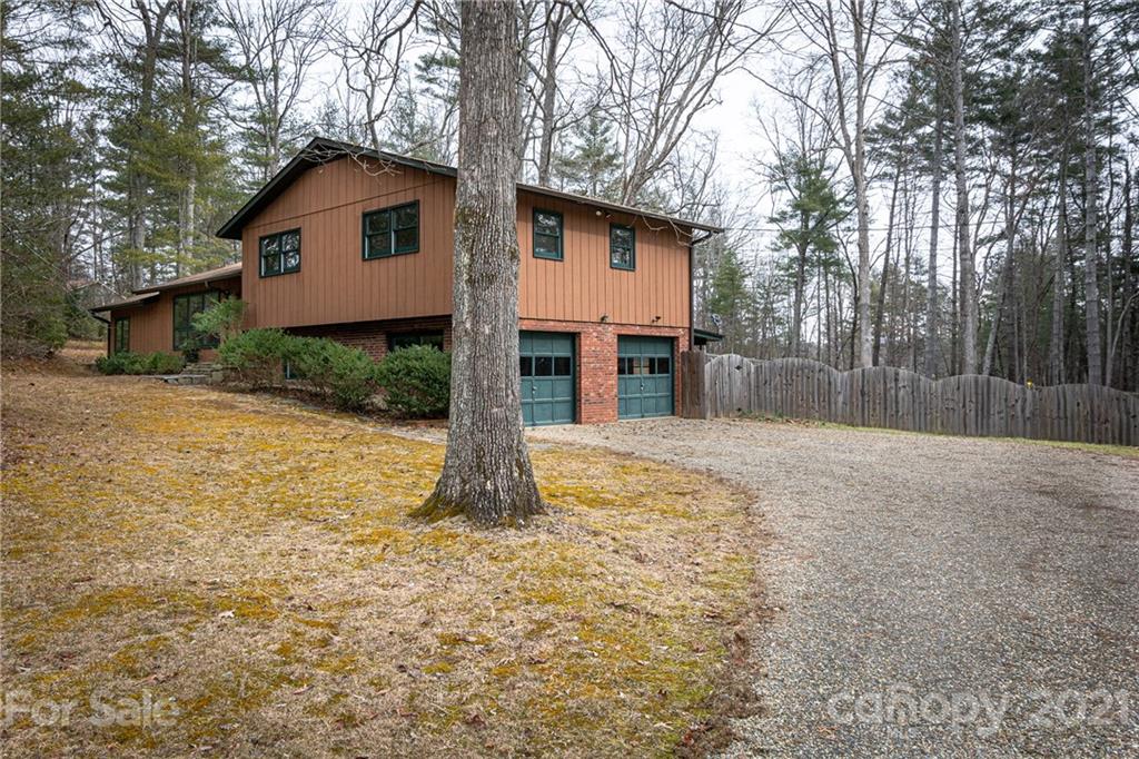4 Wyoke Road Fletcher, NC 28732 - Photo 1 of 38 Gallery Image 1