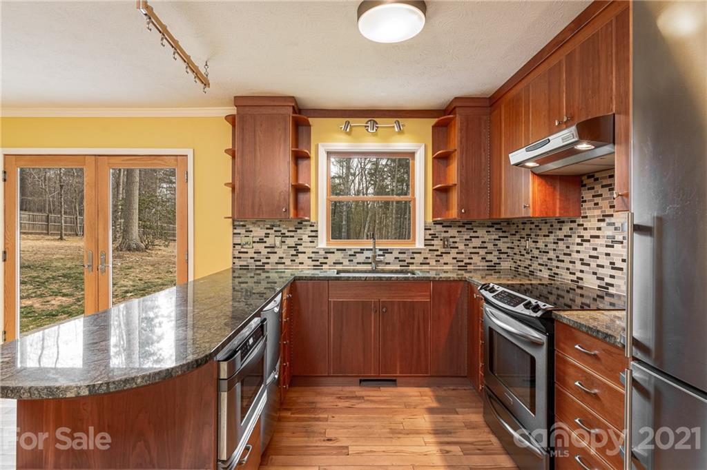 4 Wyoke Road Fletcher, NC 28732 - Photo 14 of 38 Gallery Image 14