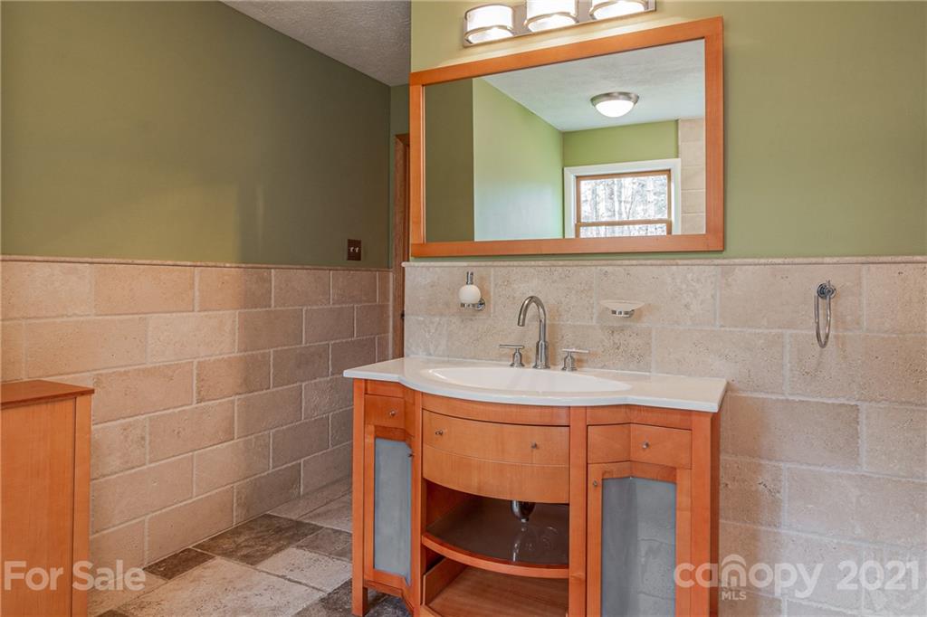 4 Wyoke Road Fletcher, NC 28732 - Photo 21 of 38 Gallery Image 21