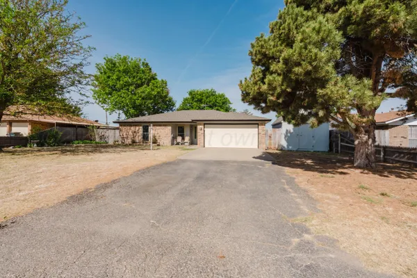 $195,000 | 308 Calle Questa, Fritch, TX 79036