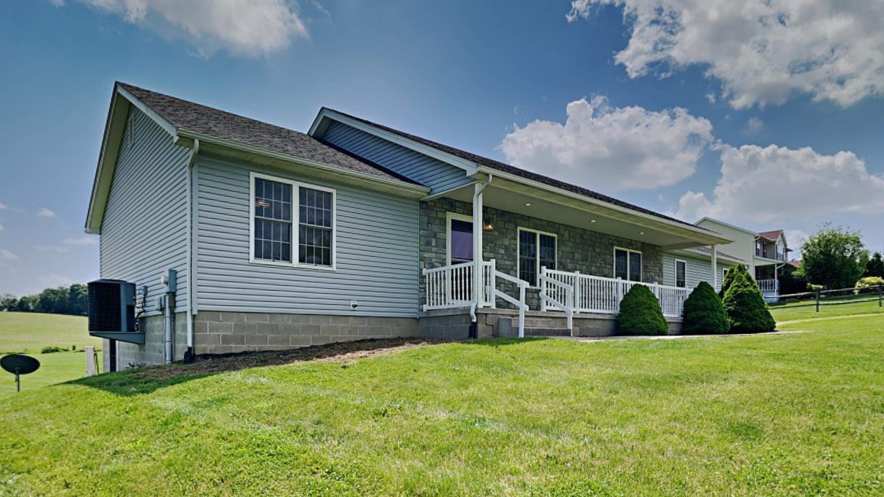 6733 Coonpath Road Northeast Lancaster, OH 43130 - Photo 1 of 21 0_Image_AYsuEL22Pr