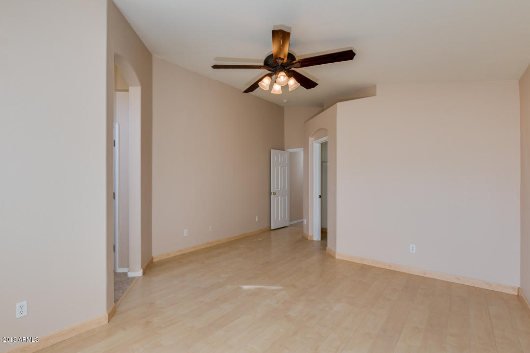 4439 East Rowel Road Phoenix, AZ 85050 - Photo 19 of 33 19-Rowel
