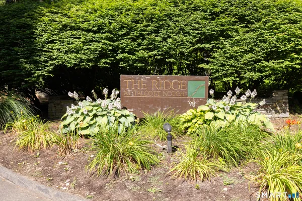 $289,098 | 6 Talcott Ridge Road, Unit F, Farmington, CT 06032