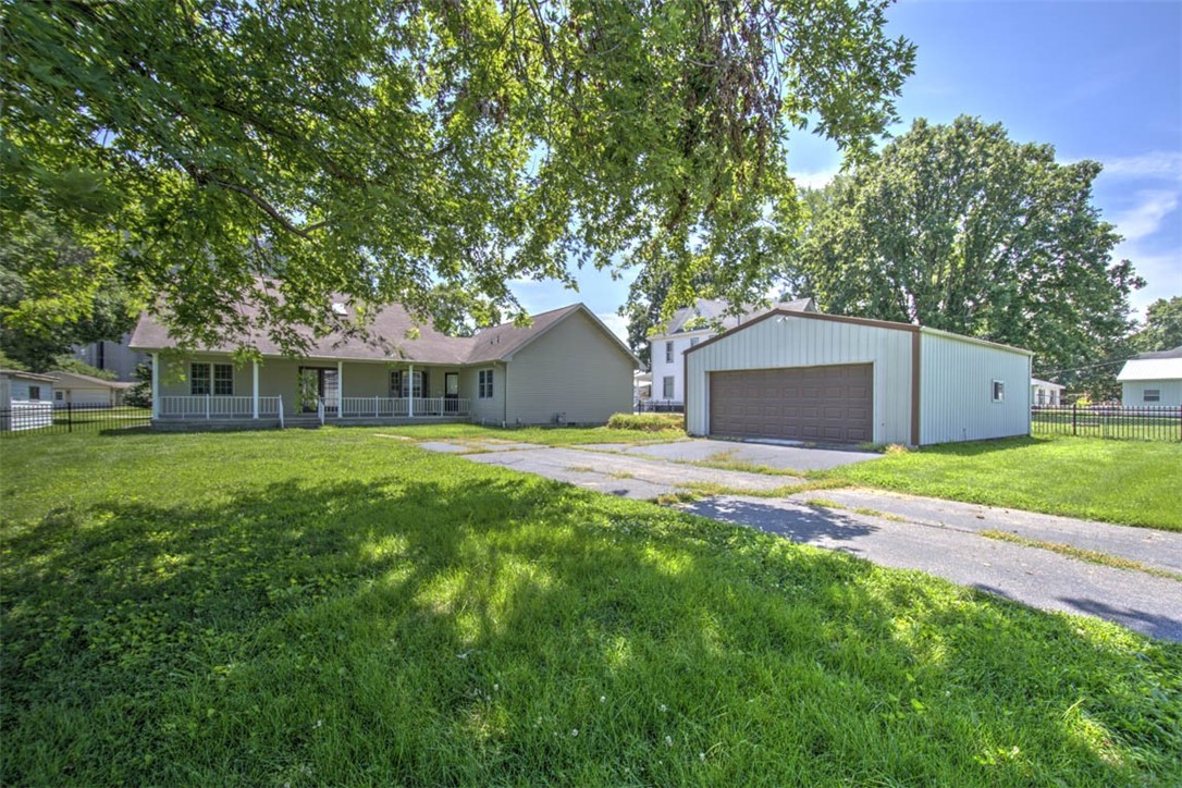 309 North Walnut Street Assumption, IL 62510 - Photo 30 of 35
