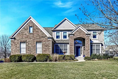 $660,000 | 14316 Windsor Drive, Leawood, KS 66224