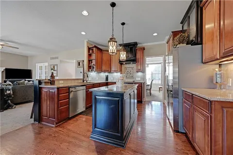 $660,000 | 14316 Windsor Drive, Leawood, KS 66224