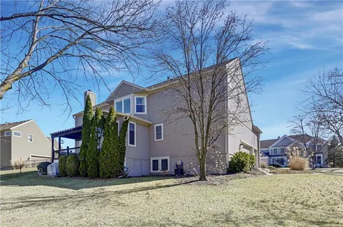 $660,000 | 14316 Windsor Drive, Leawood, KS 66224