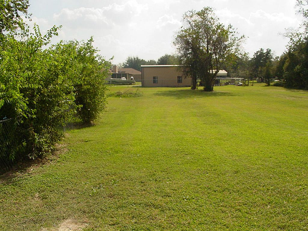 17417 Fir Road Alvin, TX 77511 - Photo 15 of 15 Gallery Image 15