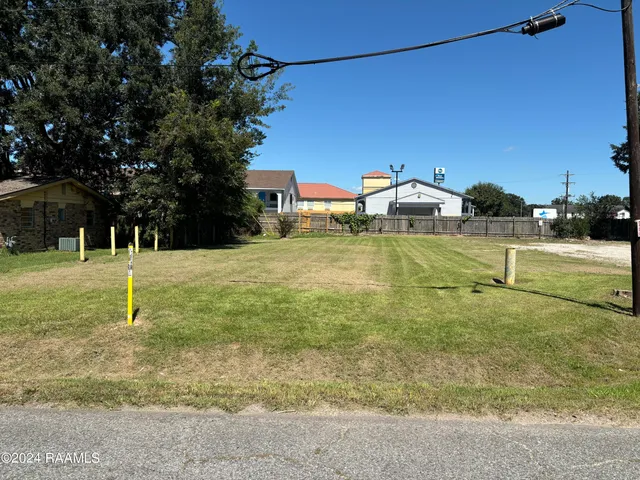 $20,000 | 219 Chalmette Drive, Unit 28, Lafayette, LA 70501