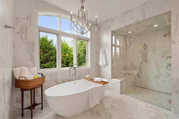 $1,999,900 | 16607 Northeast 121st Terrace, Kearney, MO 64060