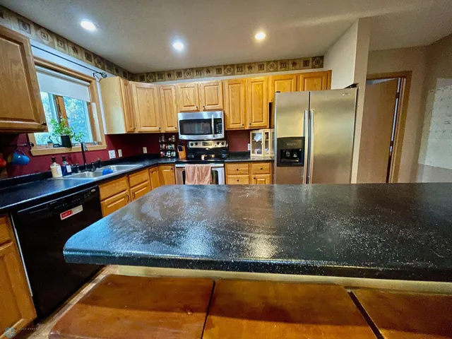 $319,900 | 214 9th Street Southeast, Glyndon, MN 56547