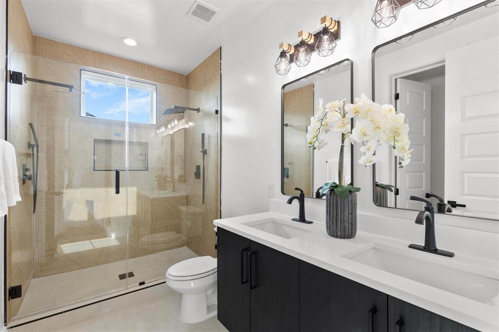 723 West 10th Street, Unit 101 Dallas, TX 75208 - Photo 30 of 36