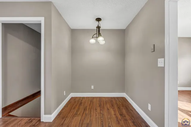 $235,000 | 1606 Southeast 37th Street, Topeka, KS 66605