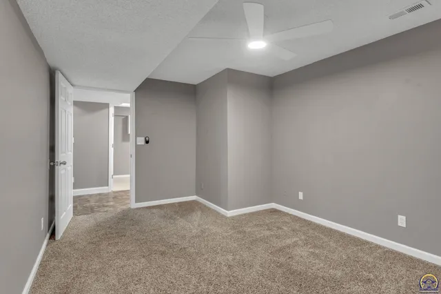 $235,000 | 1606 Southeast 37th Street, Topeka, KS 66605