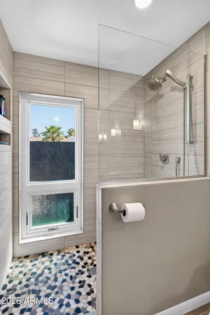 $949,000 | 2249 East Mercer Lane, Phoenix, AZ 85028