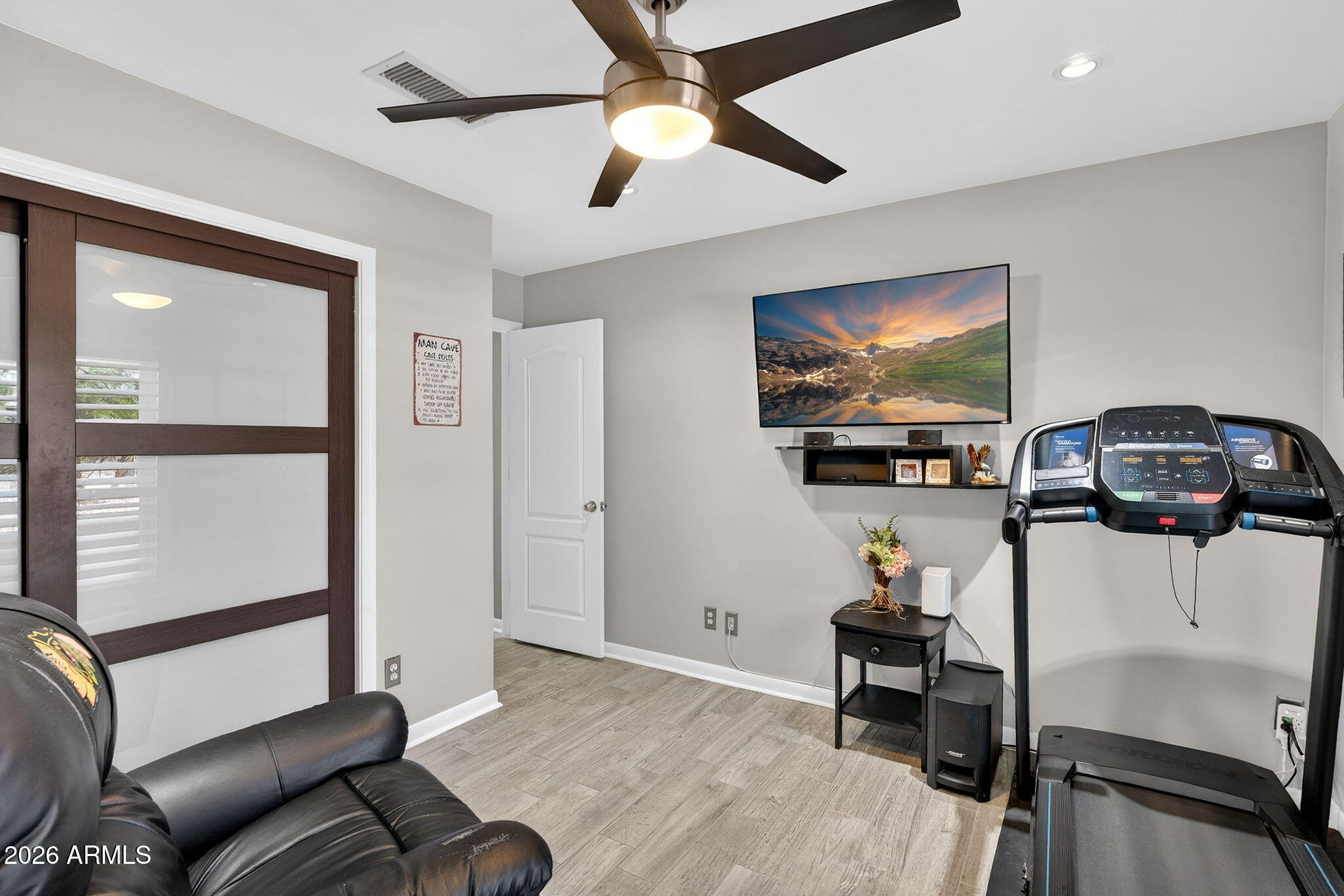 2249 East Mercer Lane Phoenix, AZ 85028 - Photo 30 of 82 36-web-or-mls-057E Mercer Ln