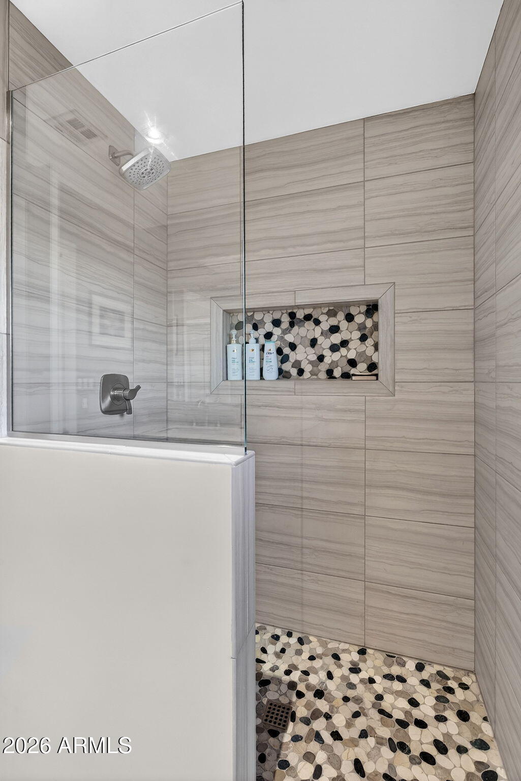 2249 East Mercer Lane Phoenix, AZ 85028 - Photo 35 of 82 41-web-or-mls-055E Mercer Ln