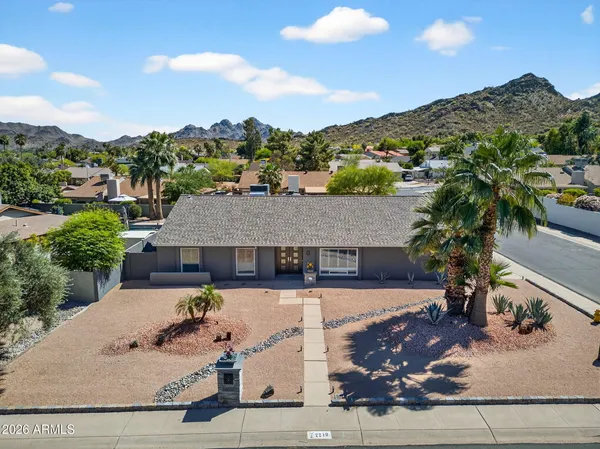 $949,000 | 2249 East Mercer Lane, Phoenix, AZ 85028