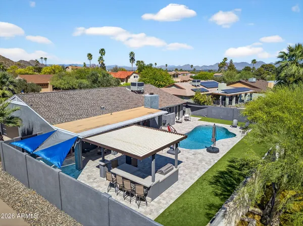 $949,000 | 2249 East Mercer Lane, Phoenix, AZ 85028