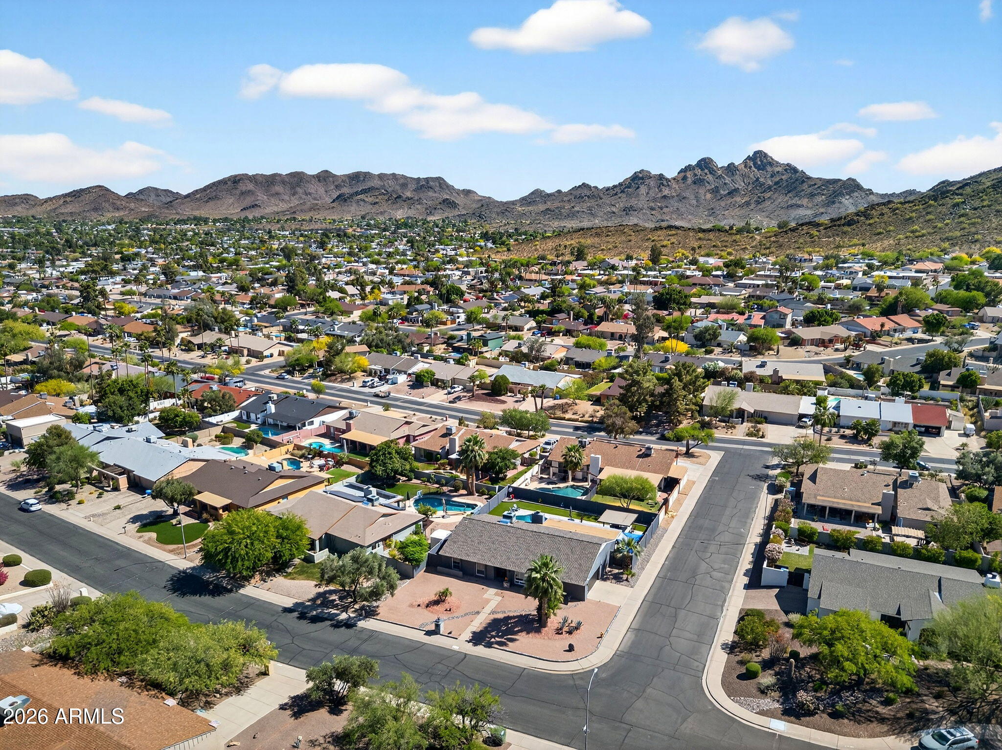 2249 East Mercer Lane Phoenix, AZ 85028 - Photo 70 of 82 77-web-or-mls-022E Mercer Ln
