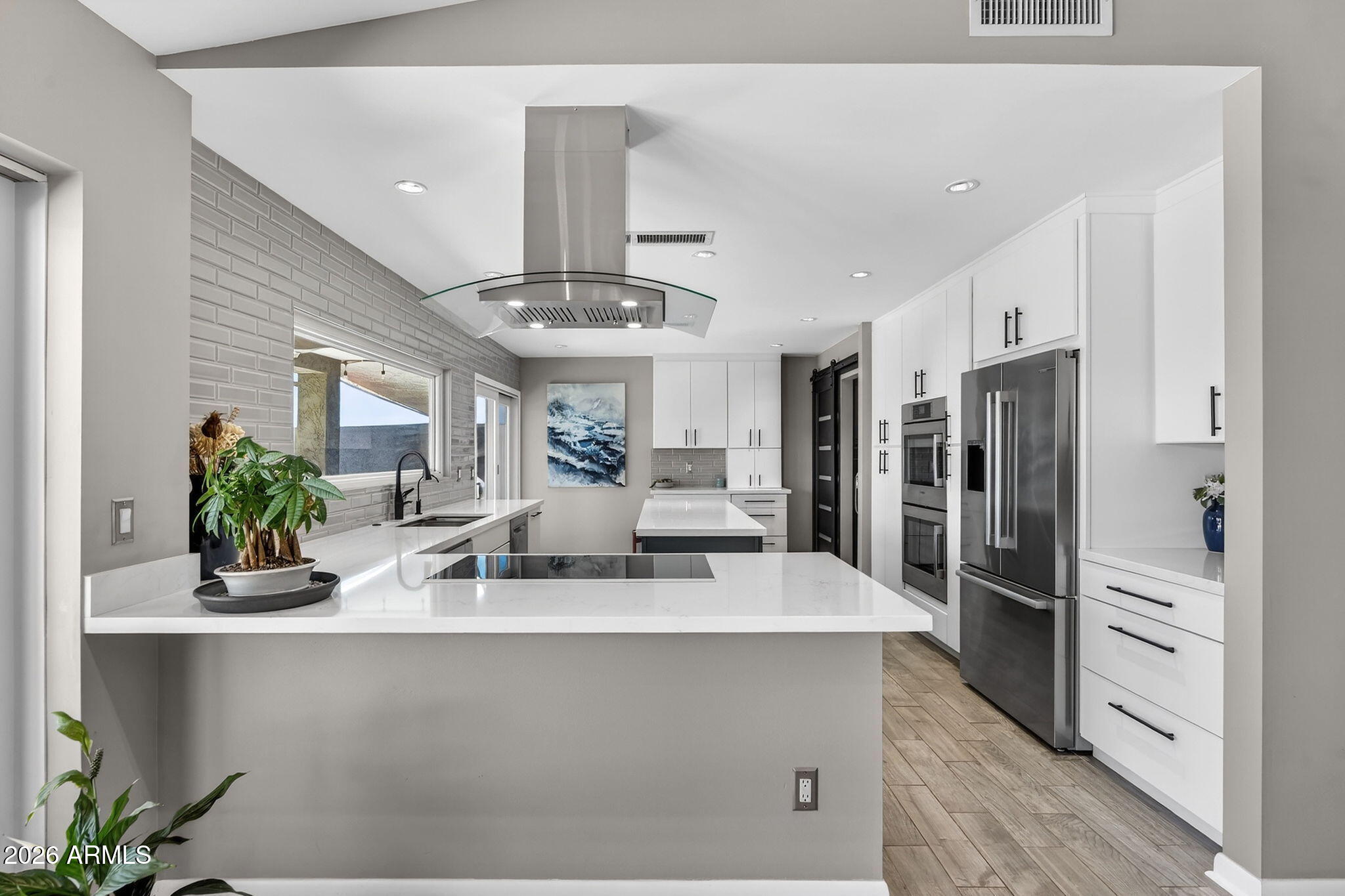 2249 East Mercer Lane Phoenix, AZ 85028 - Photo 8 of 82 14-web-or-mls-041E Mercer Ln