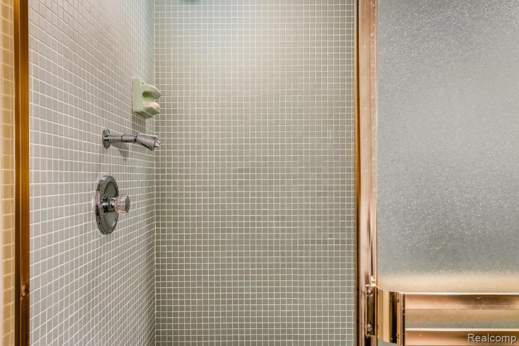 32400 Evergreen Road Beverly Hills, MI 48025 - Photo 50 of 71