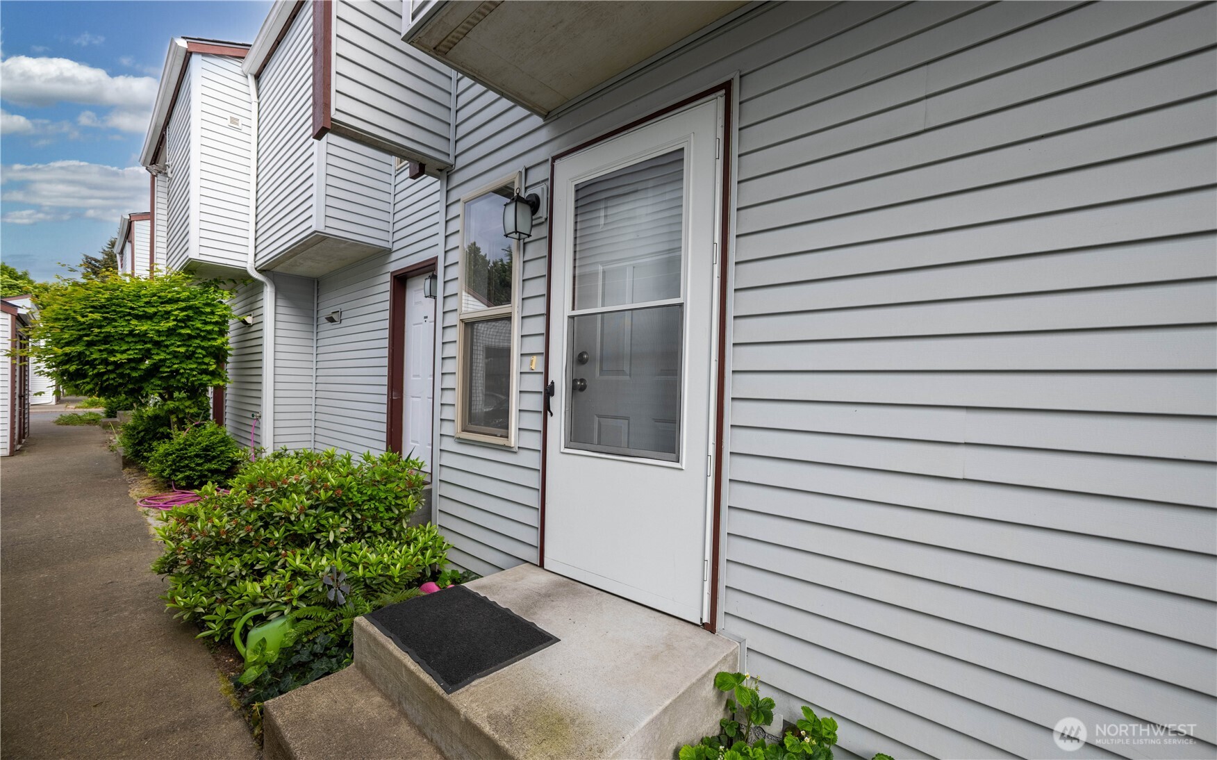 701 5th Avenue South, Unit C105 Kent, WA 98032 - Photo 4 of 31