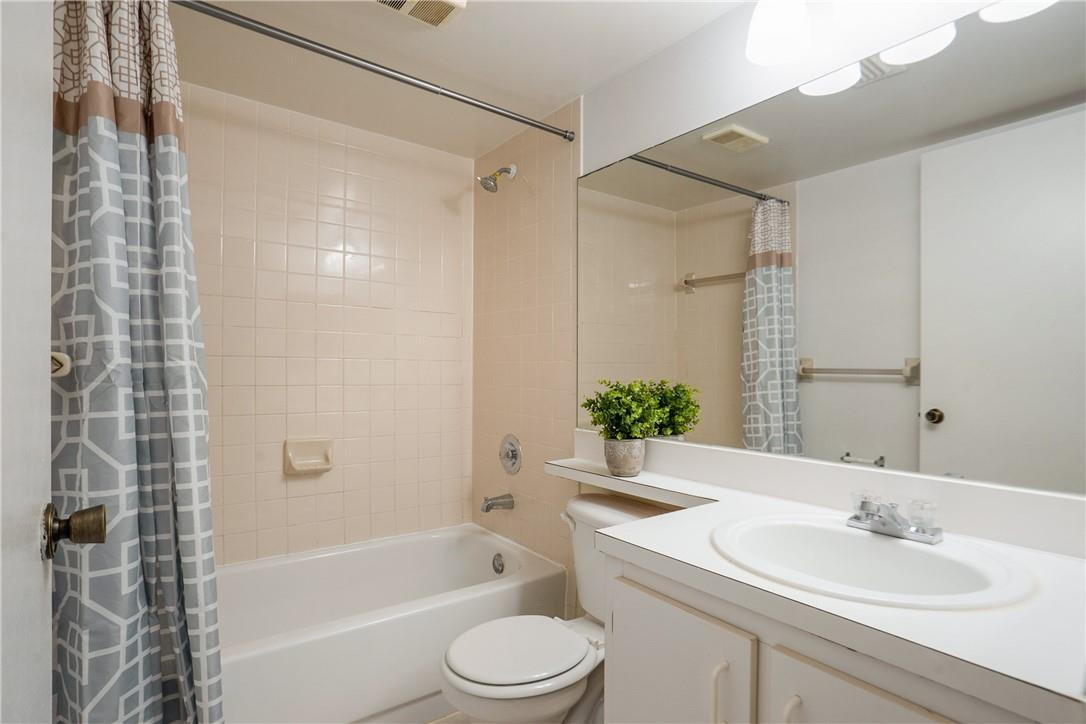 560 South Park Road, Unit 13 Hollywood, FL 33021 - Photo 12 of 17 SECOND BATHROOM ALL TILED SHOWER-BATH